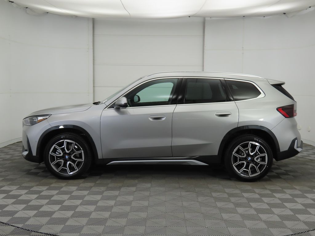 Thumbnail: 2026 BMW X1 - 8