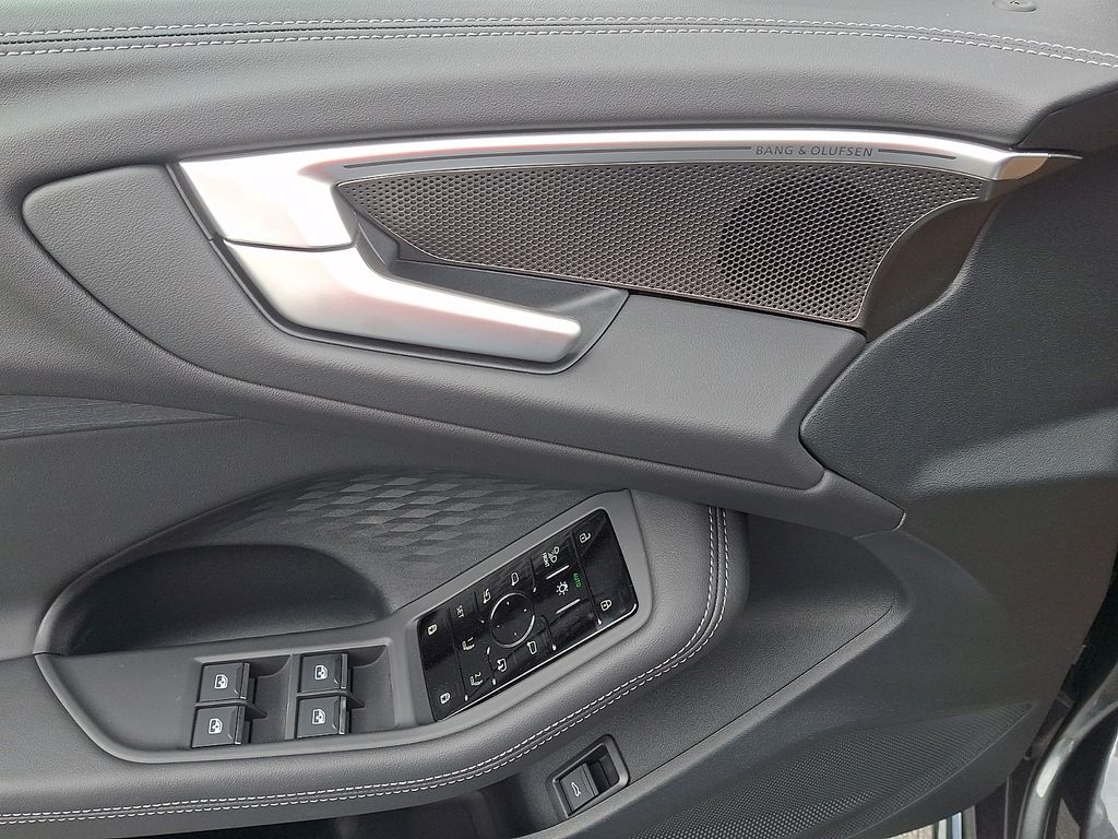 Thumbnail: 2026 Audi A5 - 9