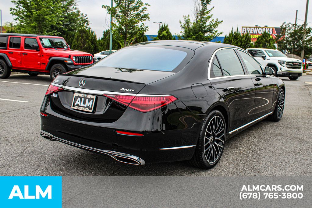 Used 2025 Black Mercedes-Benz S 580 image 5