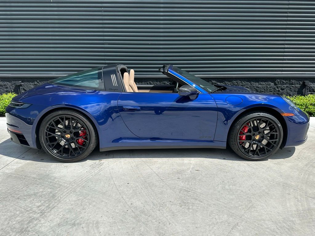 2024 Porsche 911 Targa 4S 13