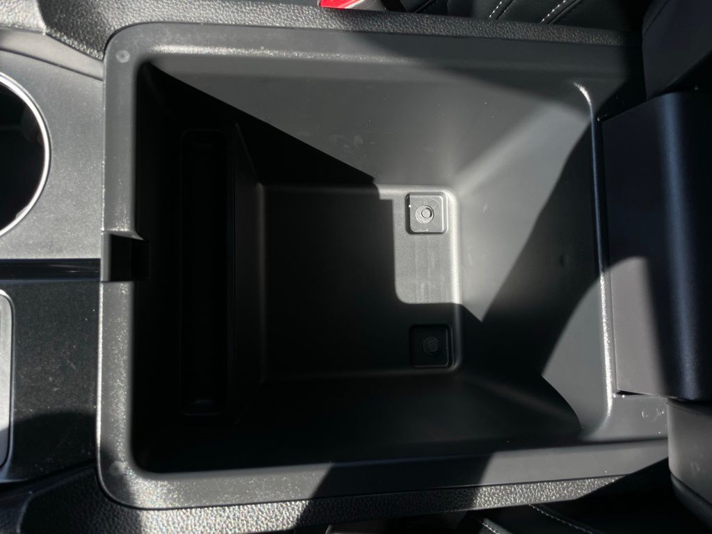 Thumbnail: 2025 Honda Pilot - 21