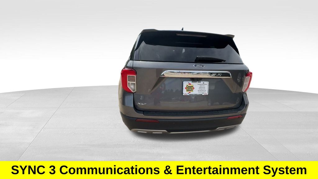2022 Ford Explorer XLT photo