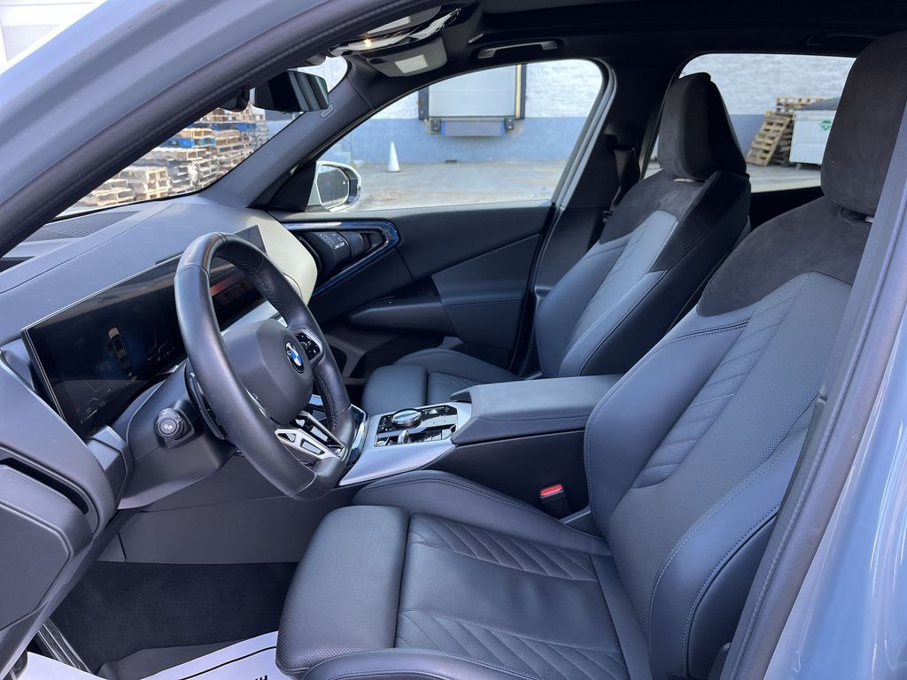 Thumbnail: 2025 BMW X3 - 11