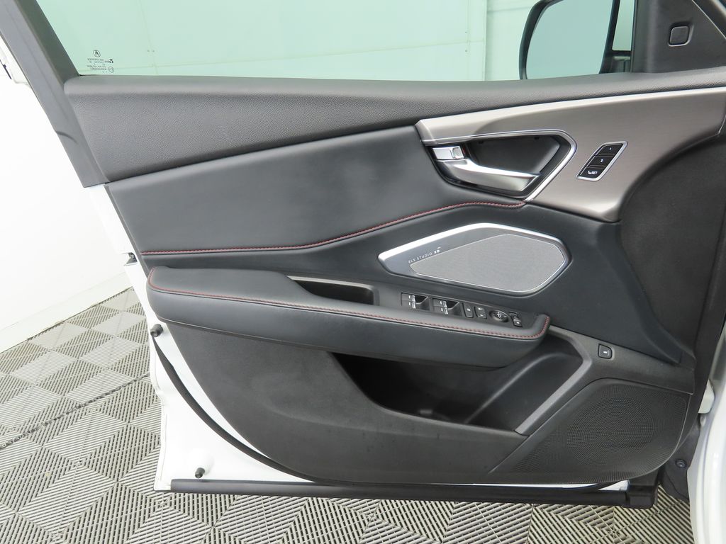 Thumbnail: 2020 Acura RDX - 24