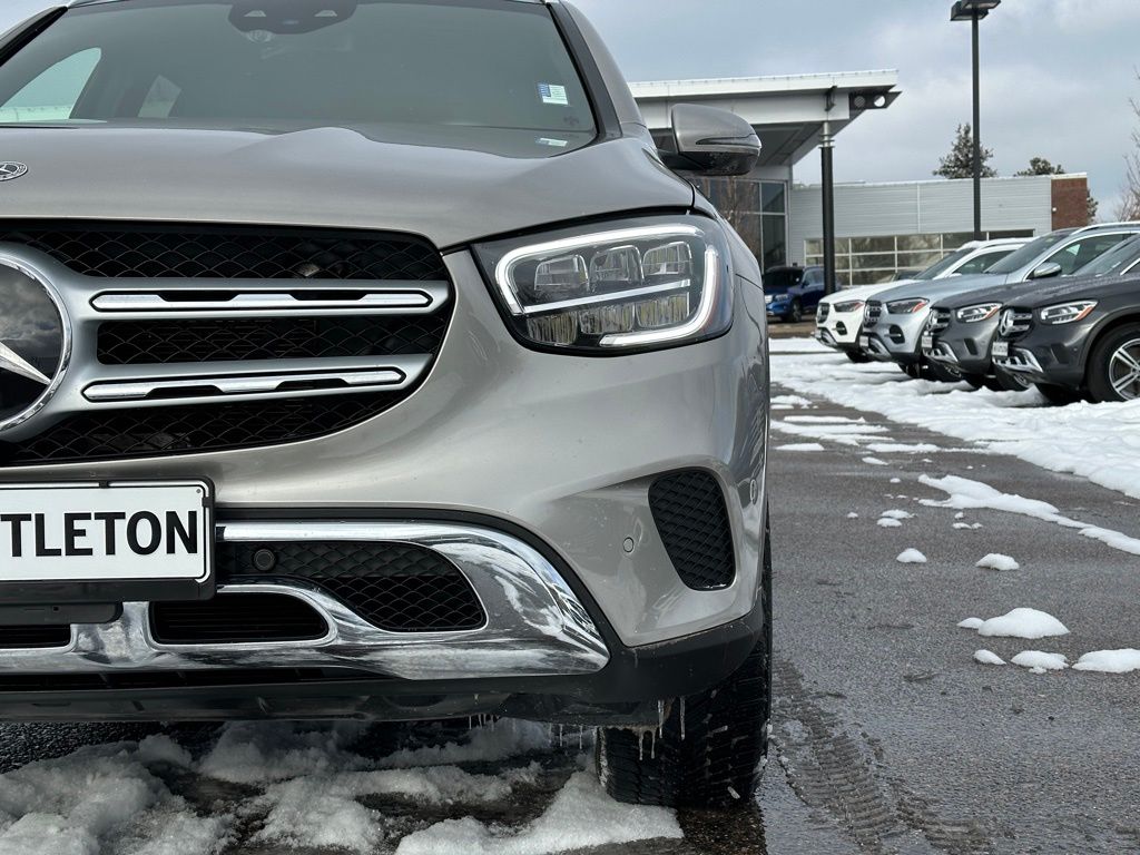 2021 Mercedes-Benz GLC GLC 300 10