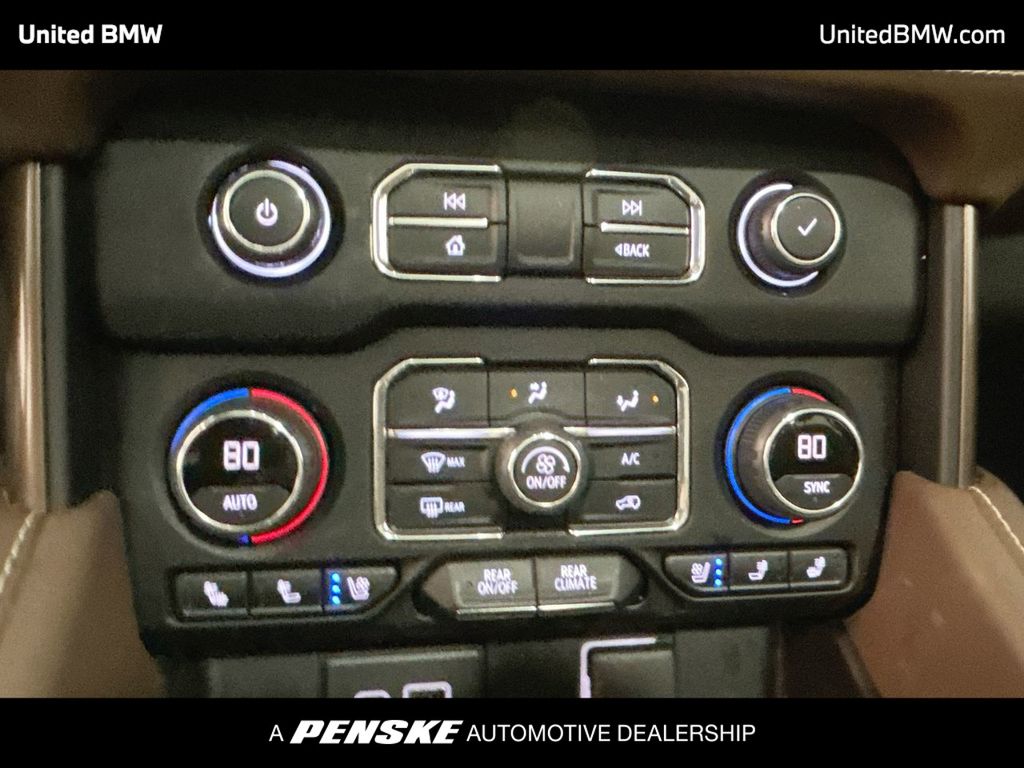 Thumbnail: 2022 Chevrolet Tahoe - 19