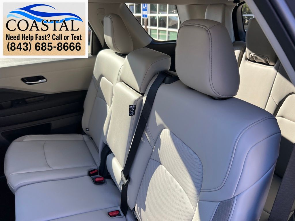 2026 Nissan Pathfinder SL Gray at Lugoff Nissan