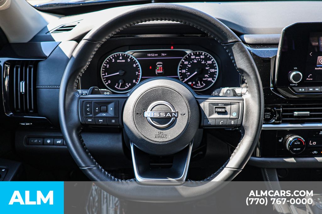 Used 2025 Blue Nissan SV image 33