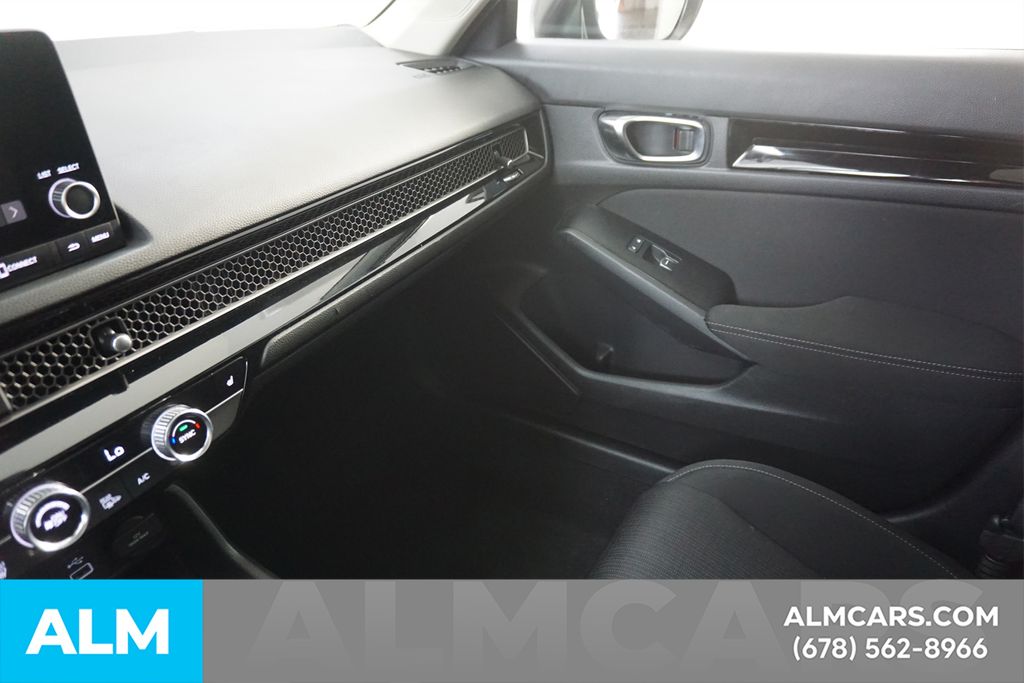 Used 2024  Honda EX image 37