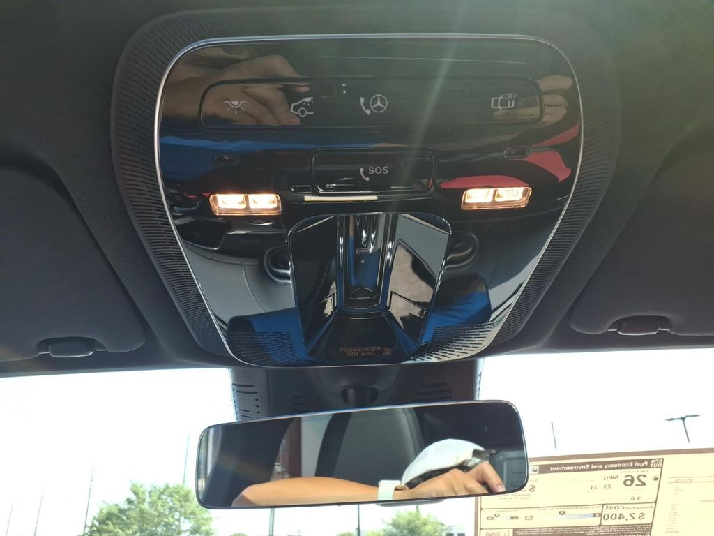 New 2026 Black Mercedes-Benz GLC 300 image 25