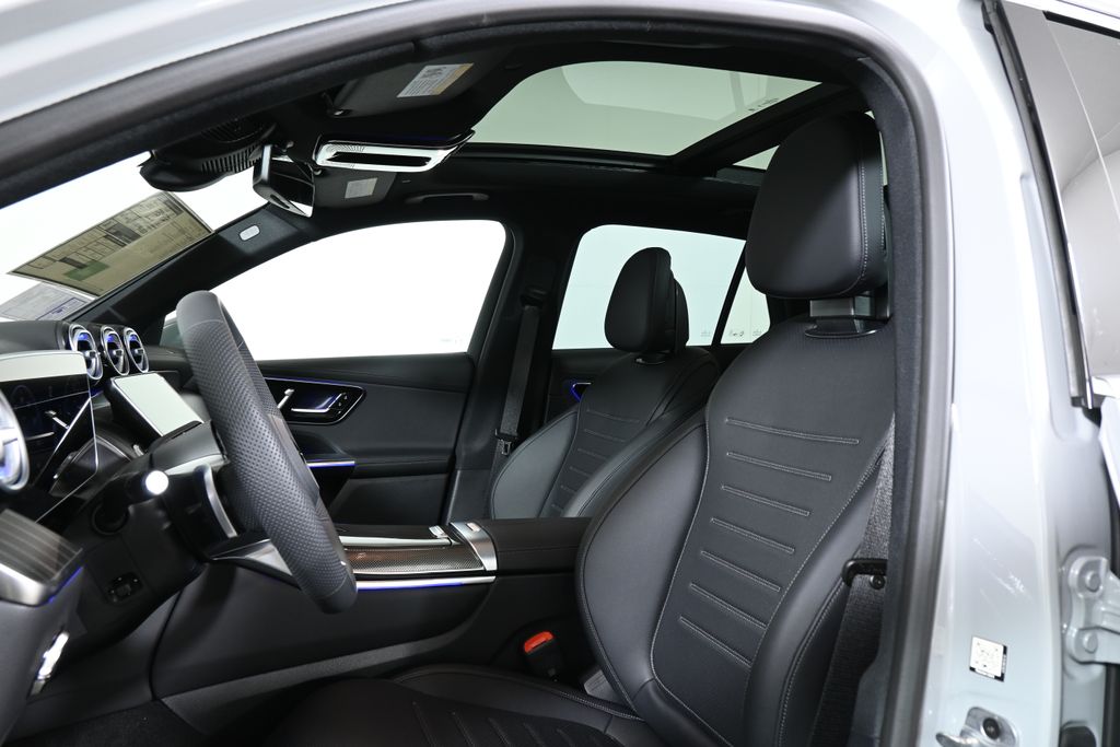 Thumbnail: 2026 Mercedes-Benz GLC - 12