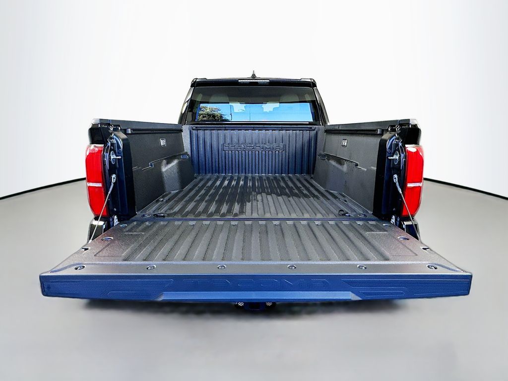 Thumbnail: 2025 Toyota Tacoma - 25