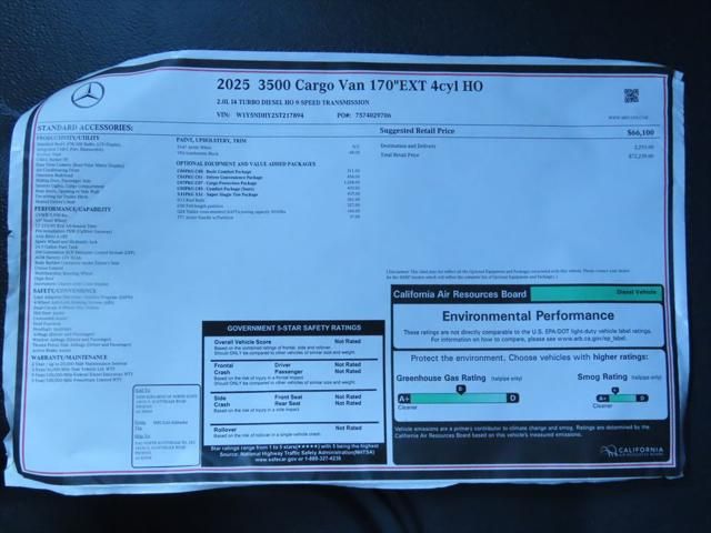 Thumbnail: 2025 Mercedes-Benz Sprinter - 9