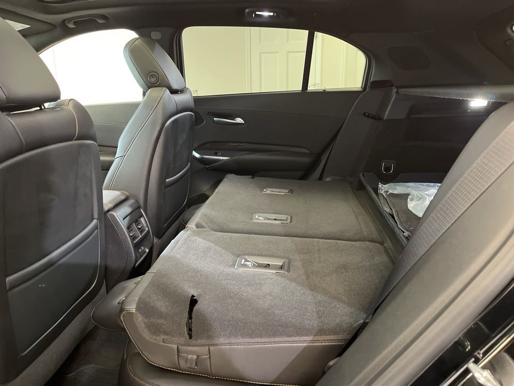 used 2023 Cadillac XT4 car, priced at $28,850