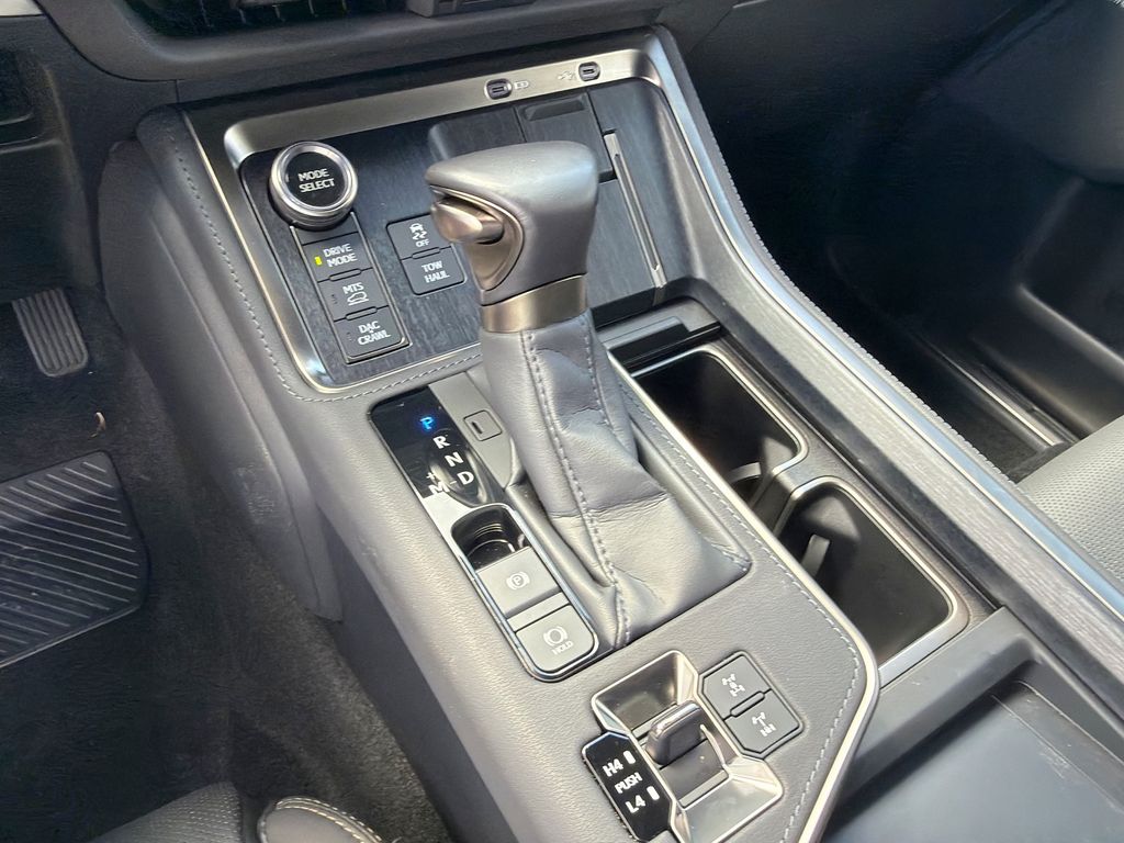 Thumbnail: 2024 Lexus GX - 20