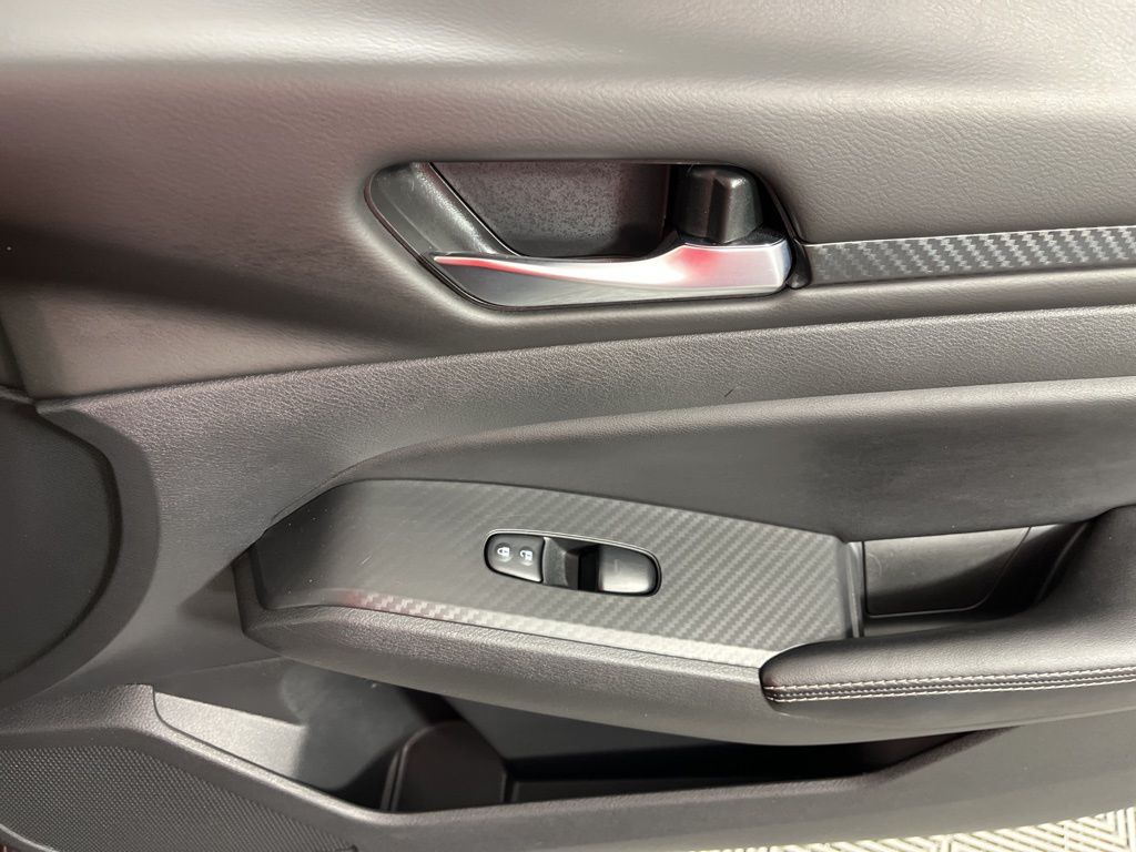 Thumbnail: 2025 Nissan Altima - 18