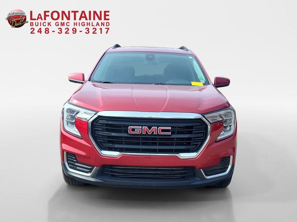 2022 GMC Terrain SLE 2