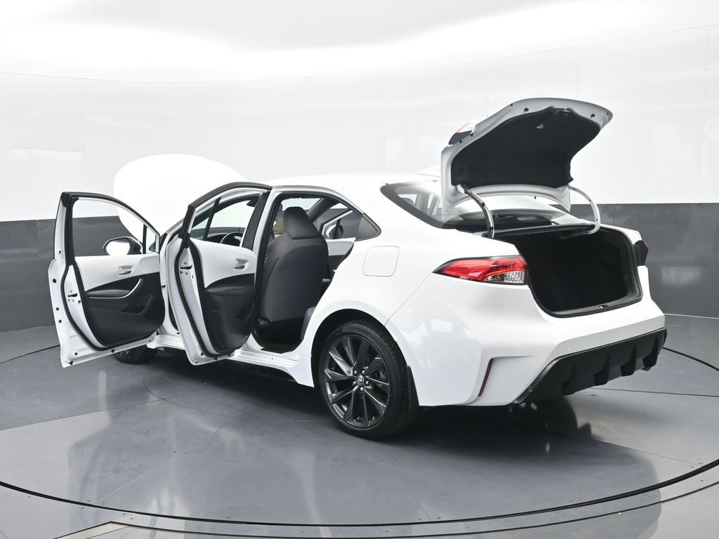 Used 2024 Ice Cap Toyota SE image 69