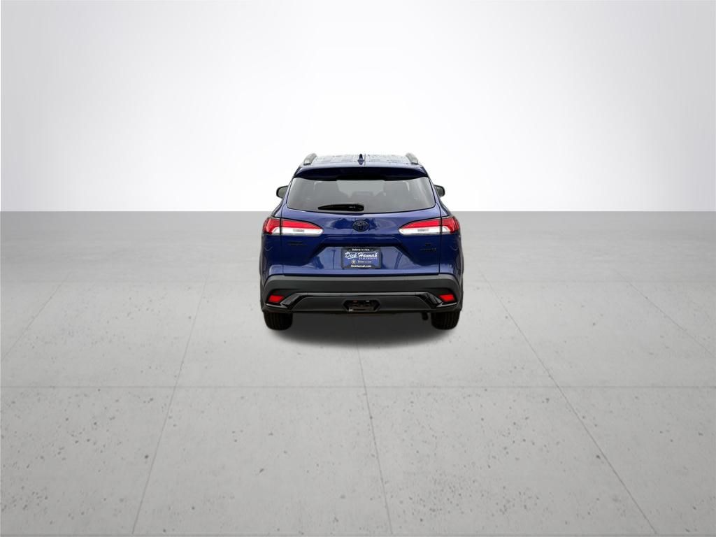 2024 Toyota Corolla Cross Hybrid SE