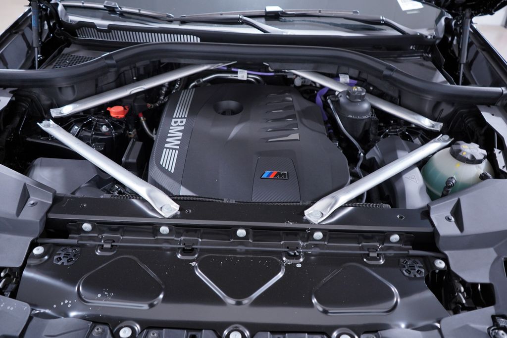 Thumbnail: 2027 BMW X6 - 22