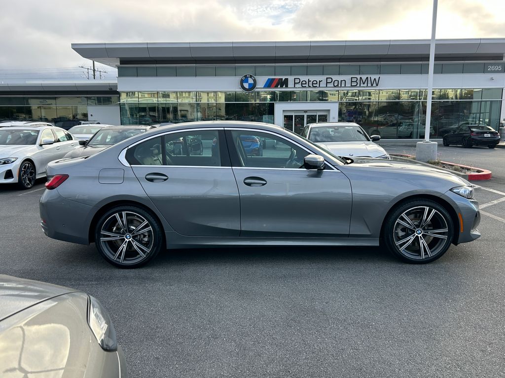 Thumbnail: 2024 BMW 3 Series - 6