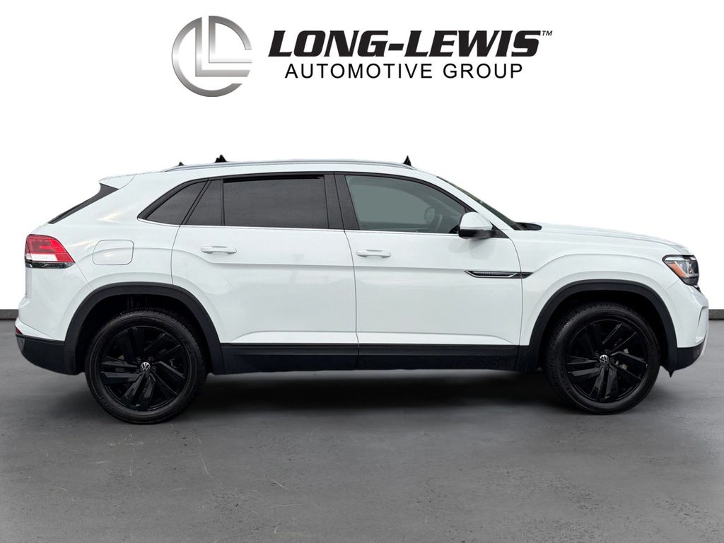 2022 Volkswagen Atlas Cross Sport SE w/Tech - Photo 7