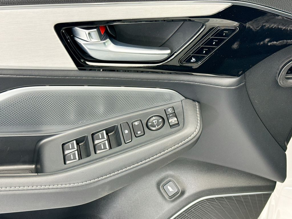 Thumbnail: 2026 Acura MDX - 22