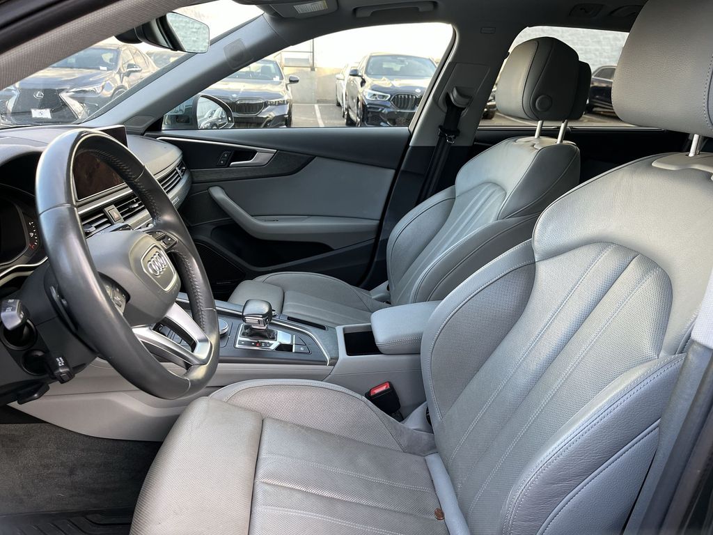Thumbnail: 2018 Audi A4 - 10