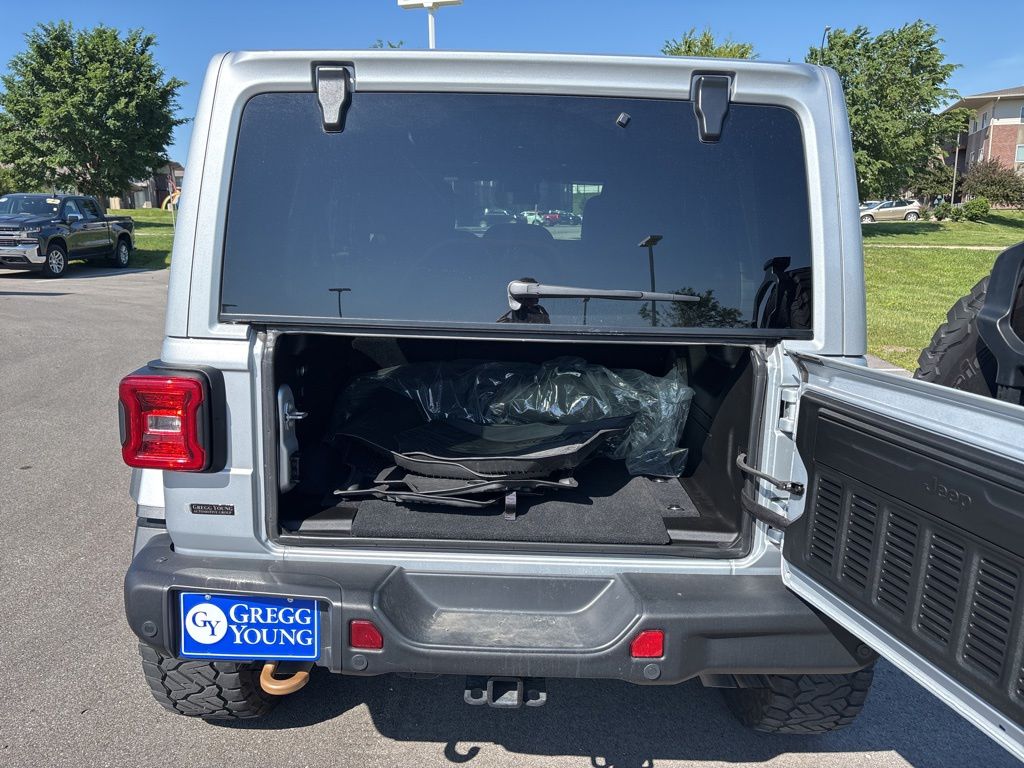 Used 2024 Jeep Wrangler SUV