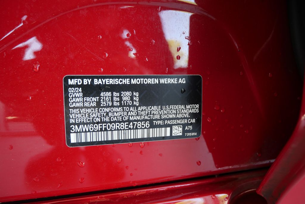 2024 BMW 3 Series 330i 27