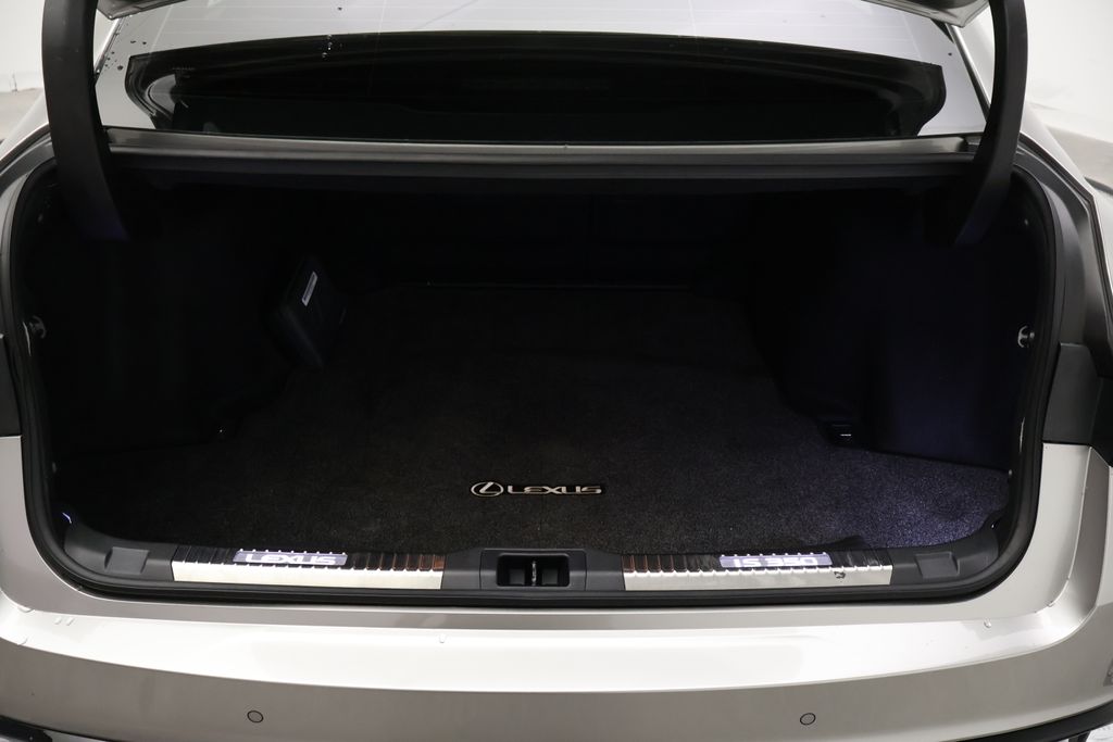 Thumbnail: 2023 Lexus IS - 22