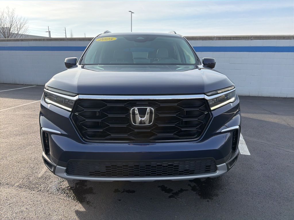 Thumbnail: 2025 Honda Pilot - 8