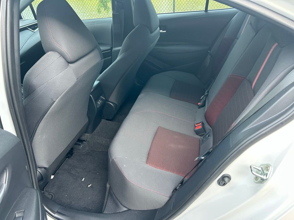2023 Toyota Corolla SE 12