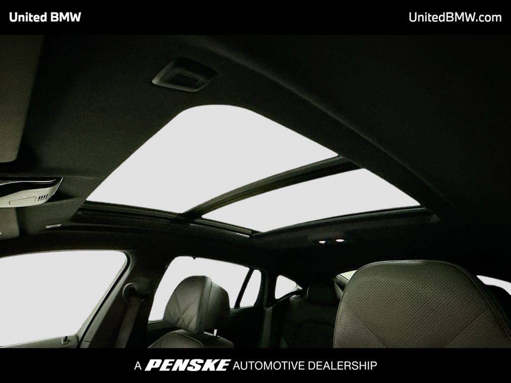 Thumbnail: 2024 BMW X6 - 12