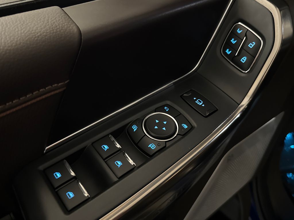 New 2026 Blue Ford King Ranch image 24