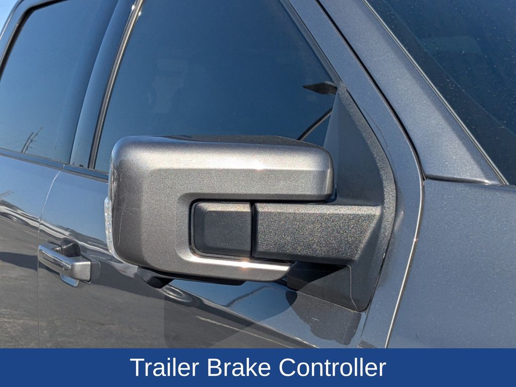 2023 Ford F-150 Lightning LARIAT