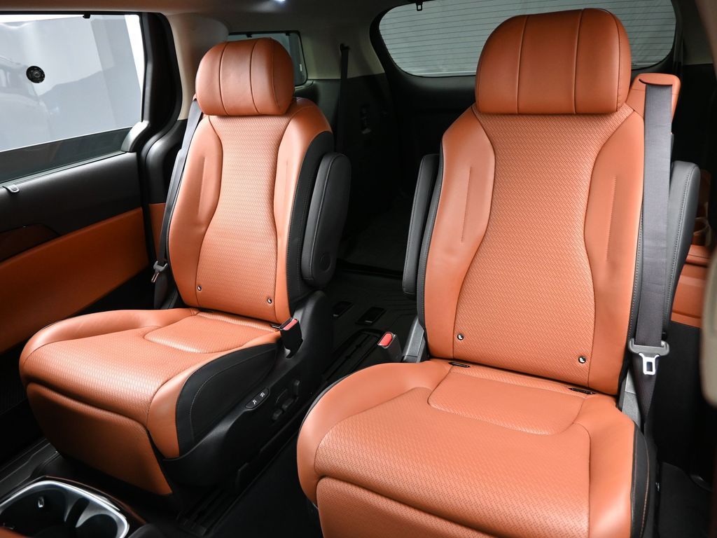 2024 Kia Carnival MPV SX Prestige