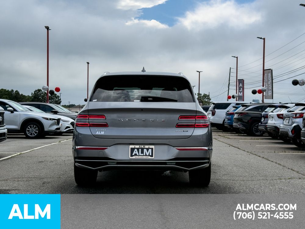 Used 2025 Silver Genesis 3.5T Prestige image 5