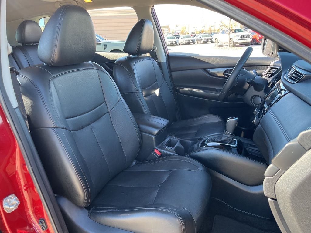 Thumbnail: 2019 Nissan Rogue - 29