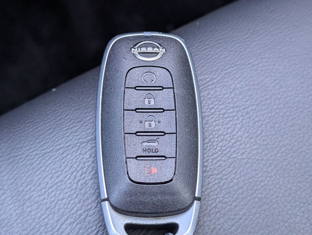 Used 2023 Nissan Rogue SUV