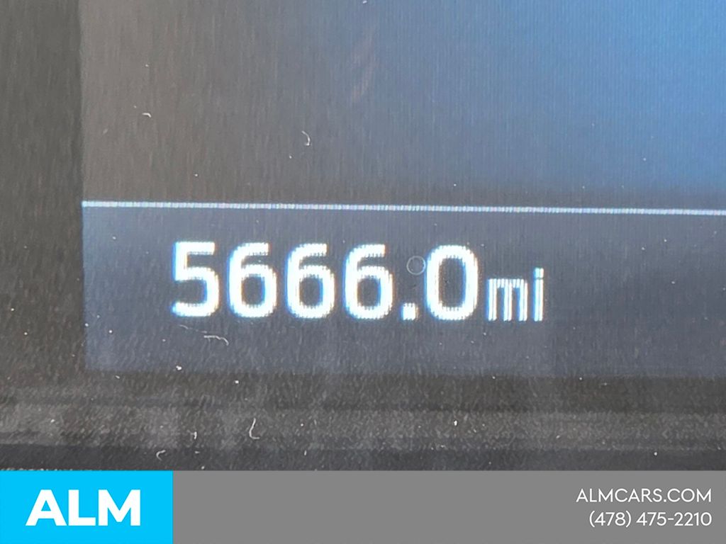 Used 2025 Gray Ford XL image 25
