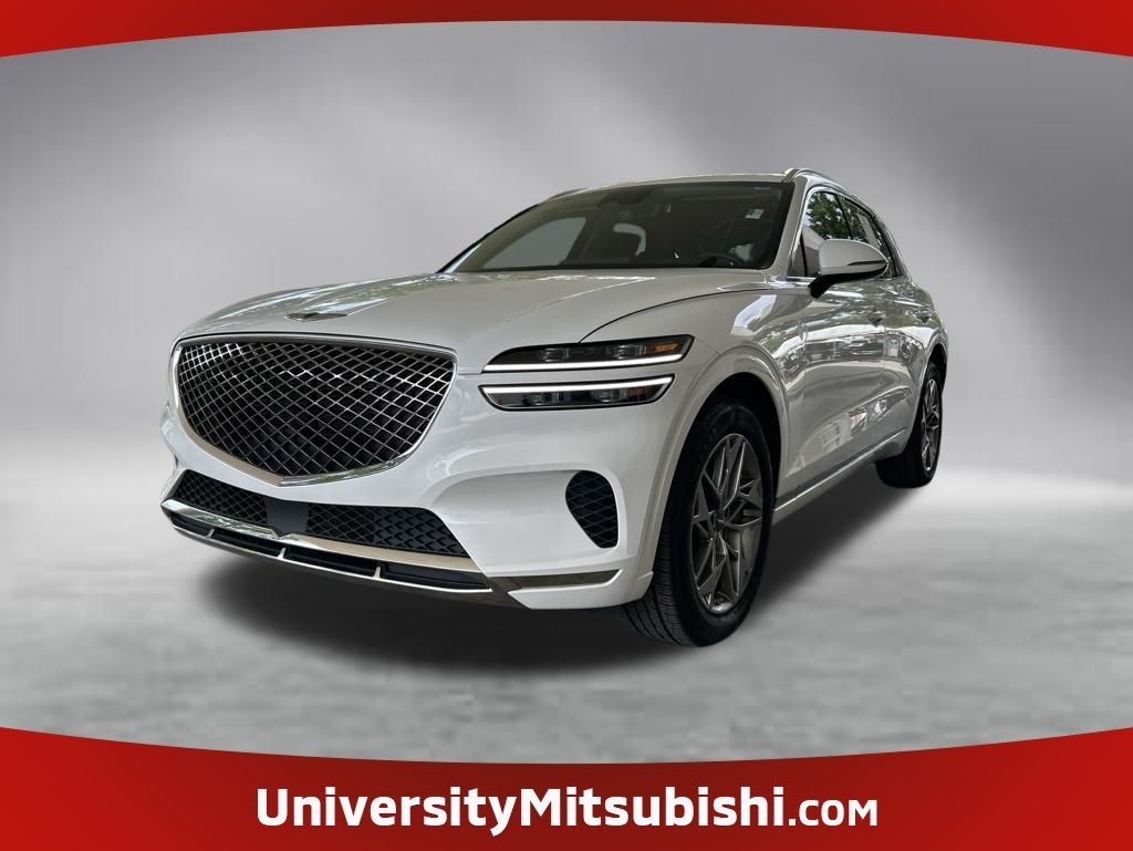 Uyuni White 2025 Genesis GV70 2.5T Standard AWD SUV / Crossover All-Wheel Drive 8-Speed Automatic