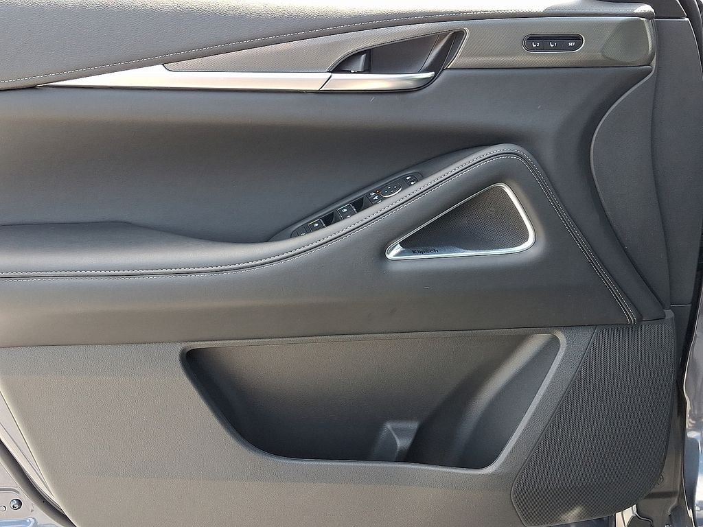 2026 INFINITI QX60 — photo 14