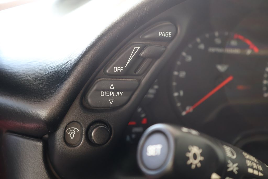 Thumbnail: 2001 Chevrolet Corvette - 17