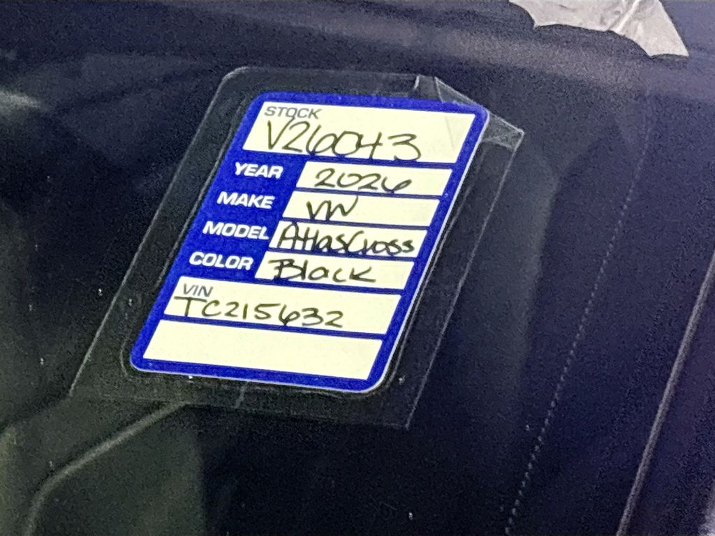 2026 Volkswagen Atlas Cross Sport 2.0T SEL