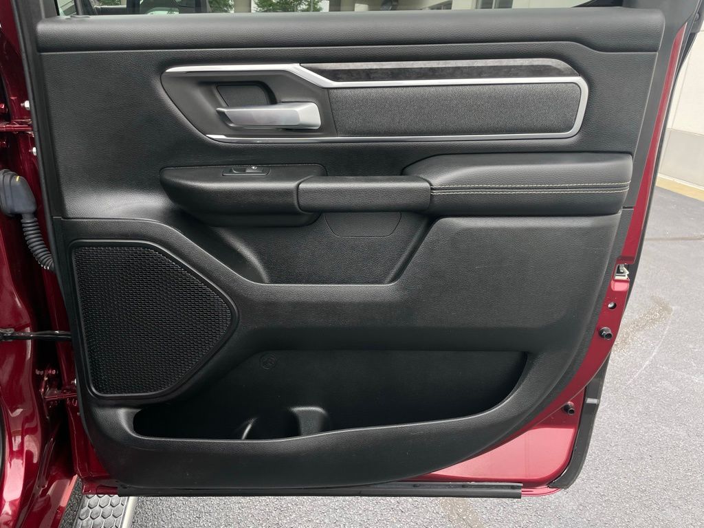 2019 RAM 1500 Big Horn 32