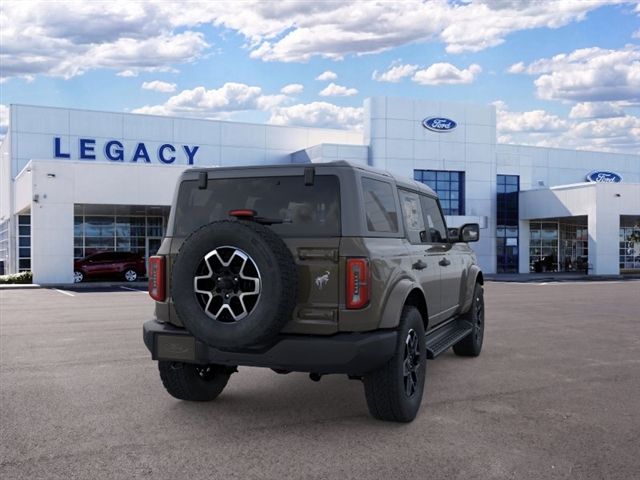 2026 Ford Bronco Outer Banks - 7