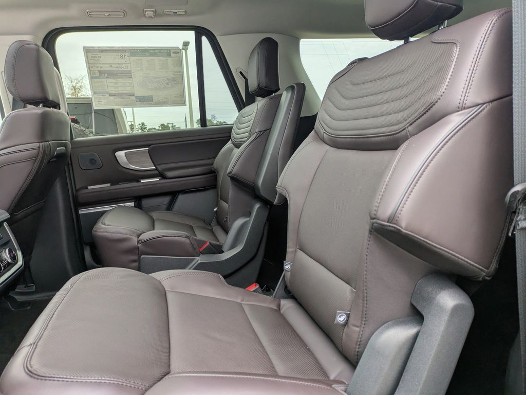 2025 Ford Expedition Platinum MAX