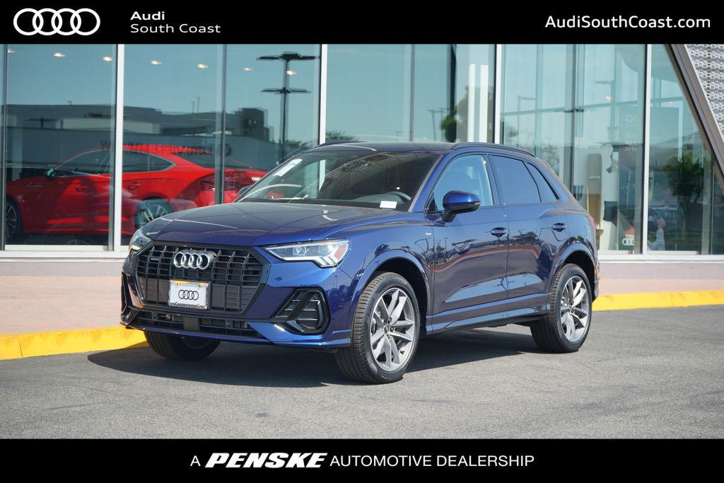 2025 Audi Q3  -
                Santa Ana, CA