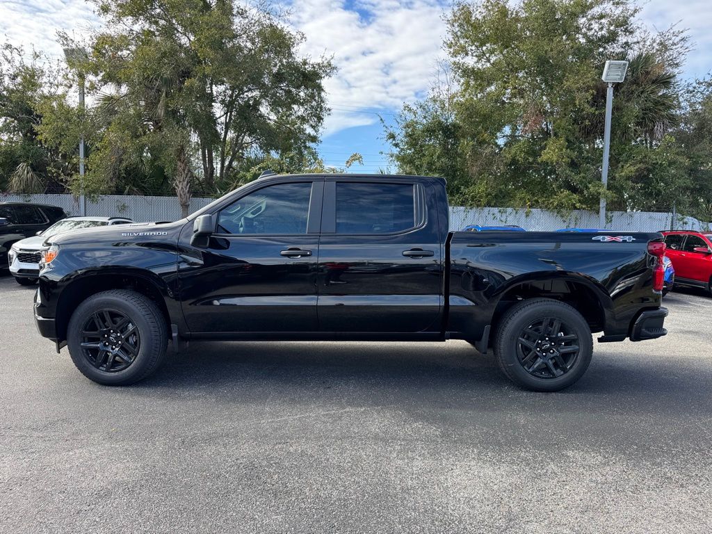 2025 Chevrolet Silverado 1500 Custom 5